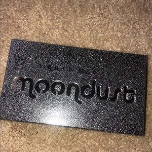 Moondust glitter palette urban decay